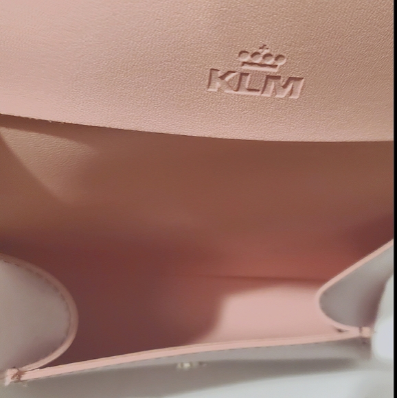 KLM JANTAMINIAU Rose Pink Clutch Wristlet NWOT - Picture 3 of 8